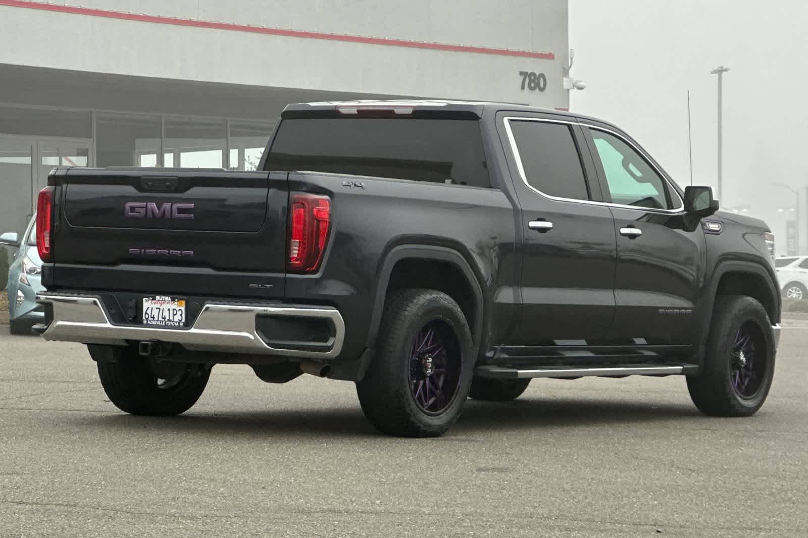 Thumbnail: 2022 GMC Sierra 1500 - 2