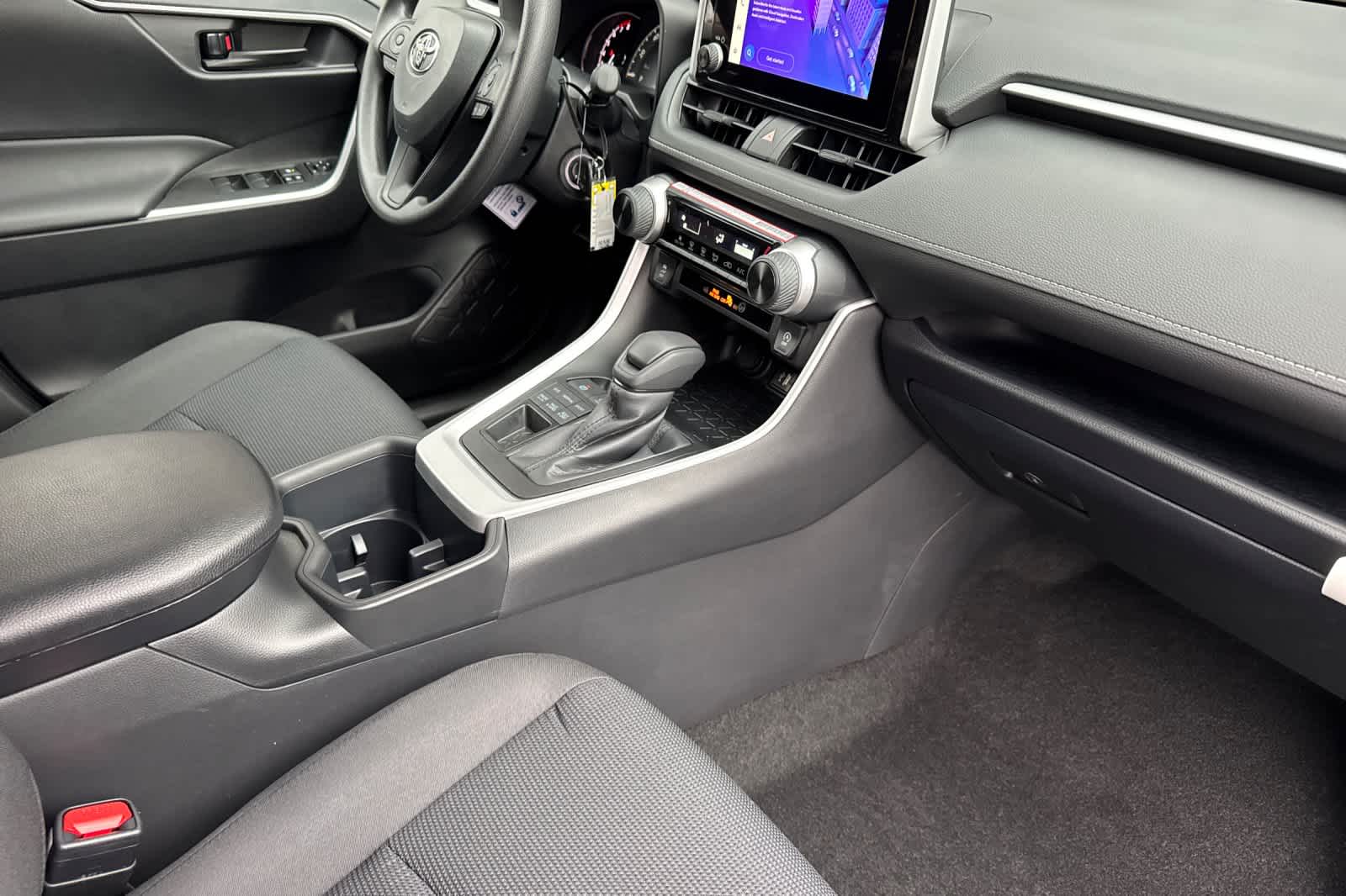 Thumbnail: 2025 Toyota RAV4 - 16