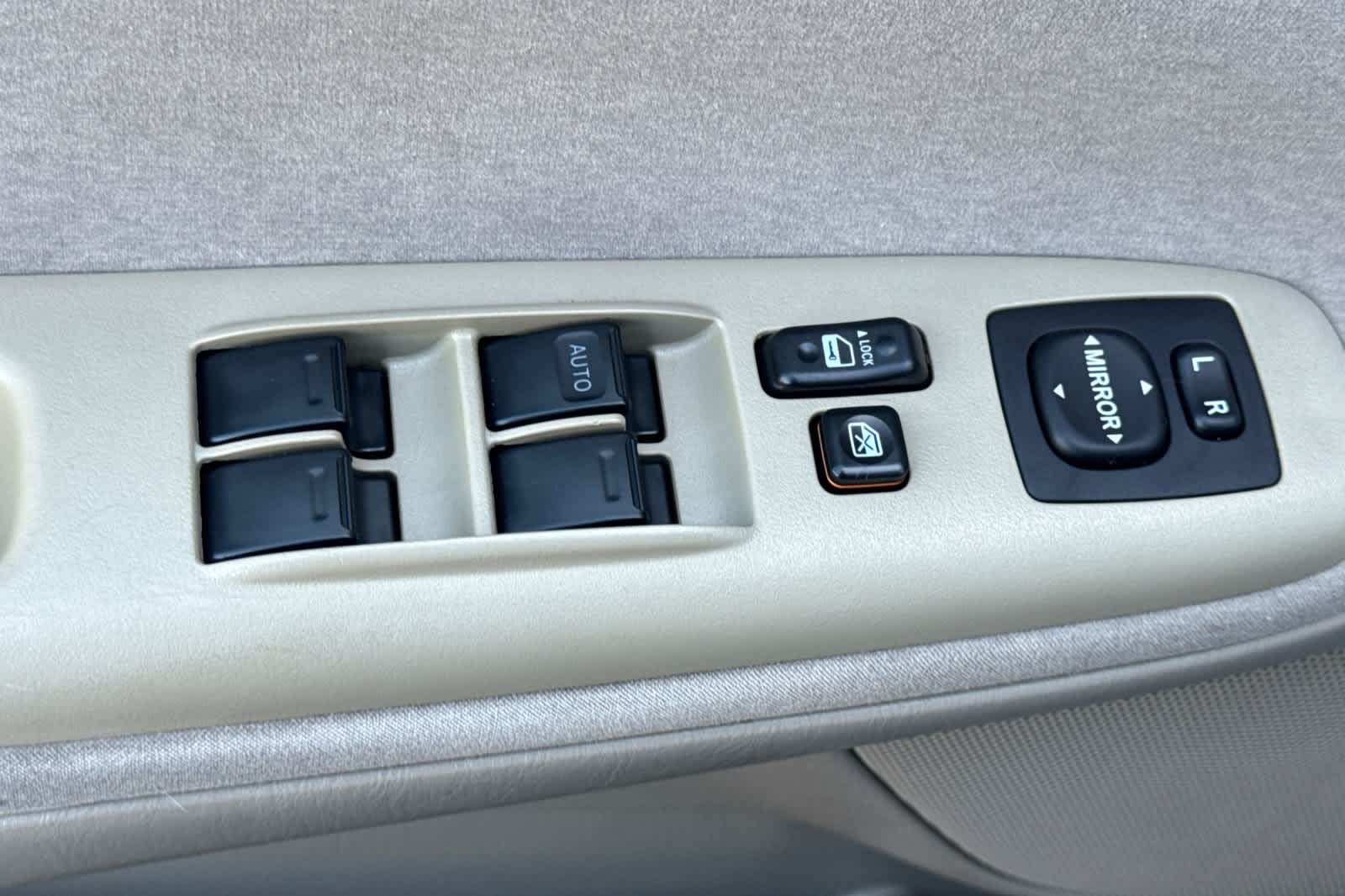 Thumbnail: 2003 Toyota Camry - 13