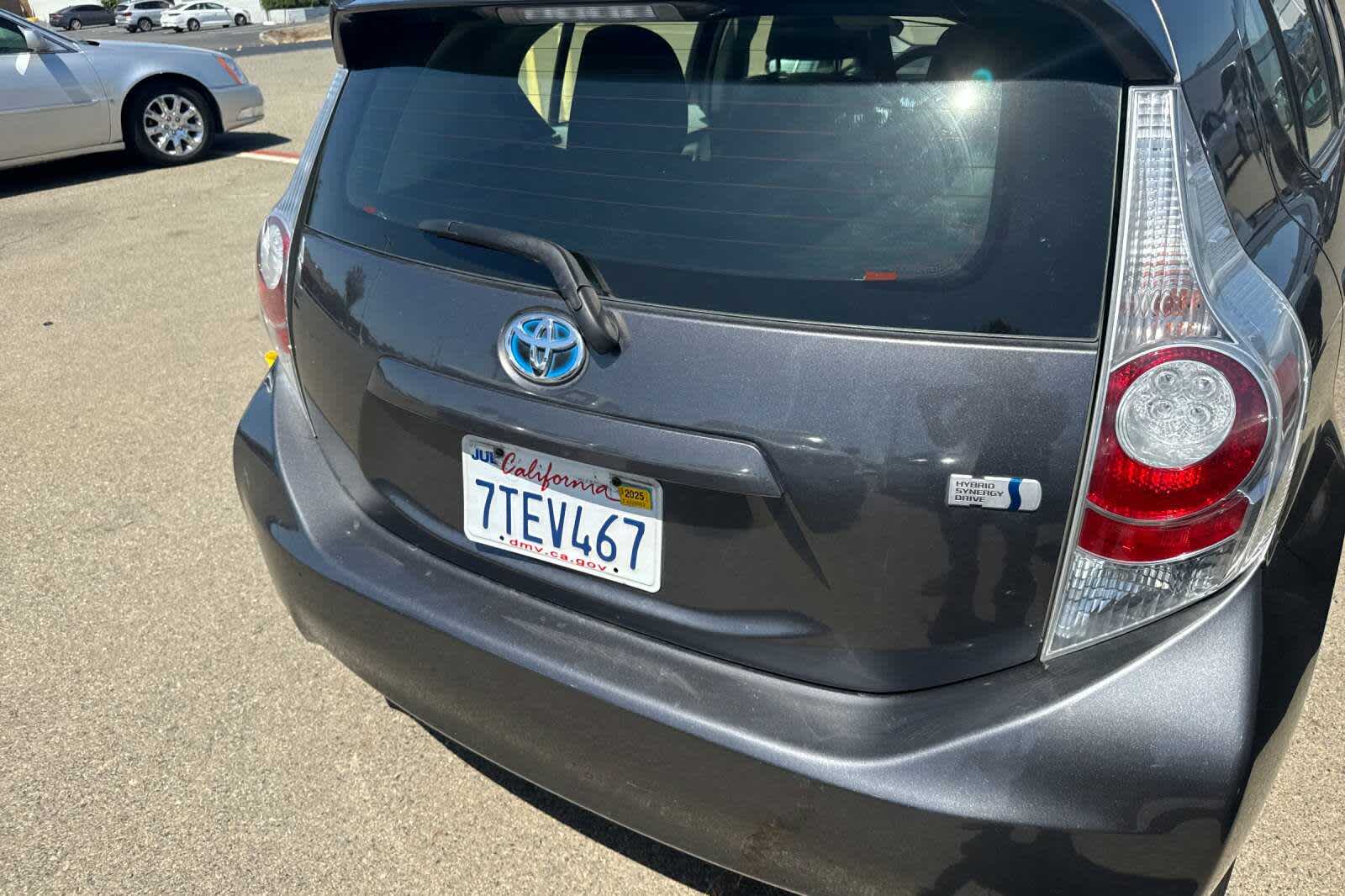 2012 Toyota Prius c Three 16