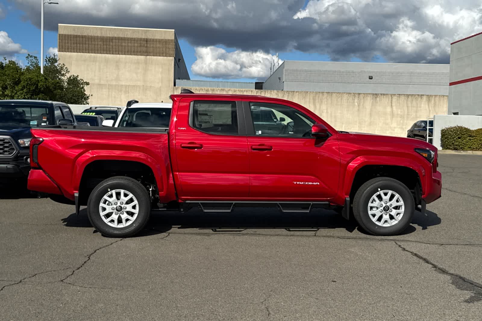 Thumbnail: 2025 Toyota Tacoma - 8