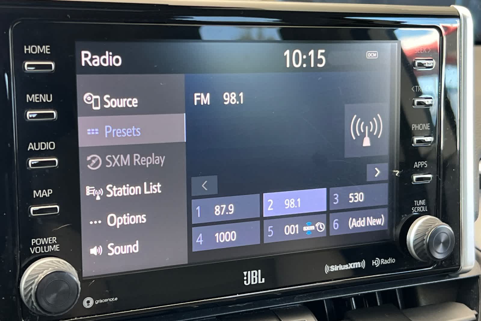 Thumbnail: 2019 Toyota RAV4 - 21