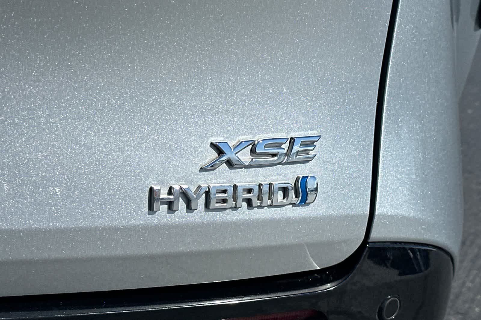 Thumbnail: 2021 Toyota Sienna - 33