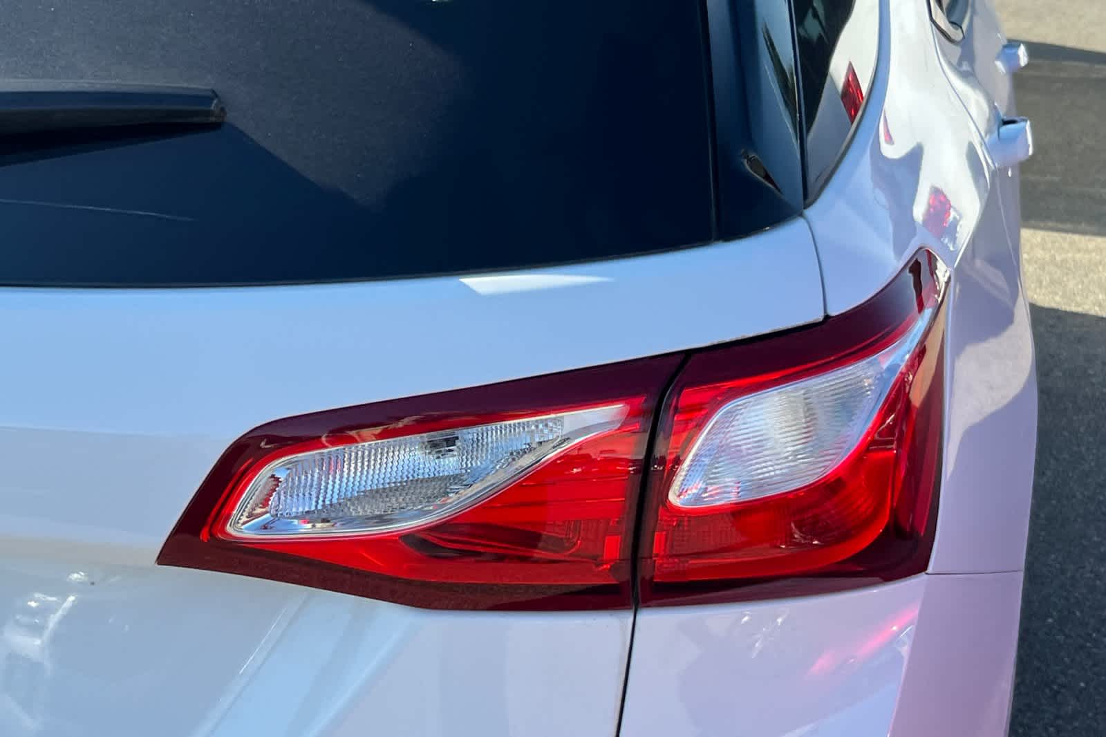 Thumbnail: 2020 Chevrolet Equinox - 16
