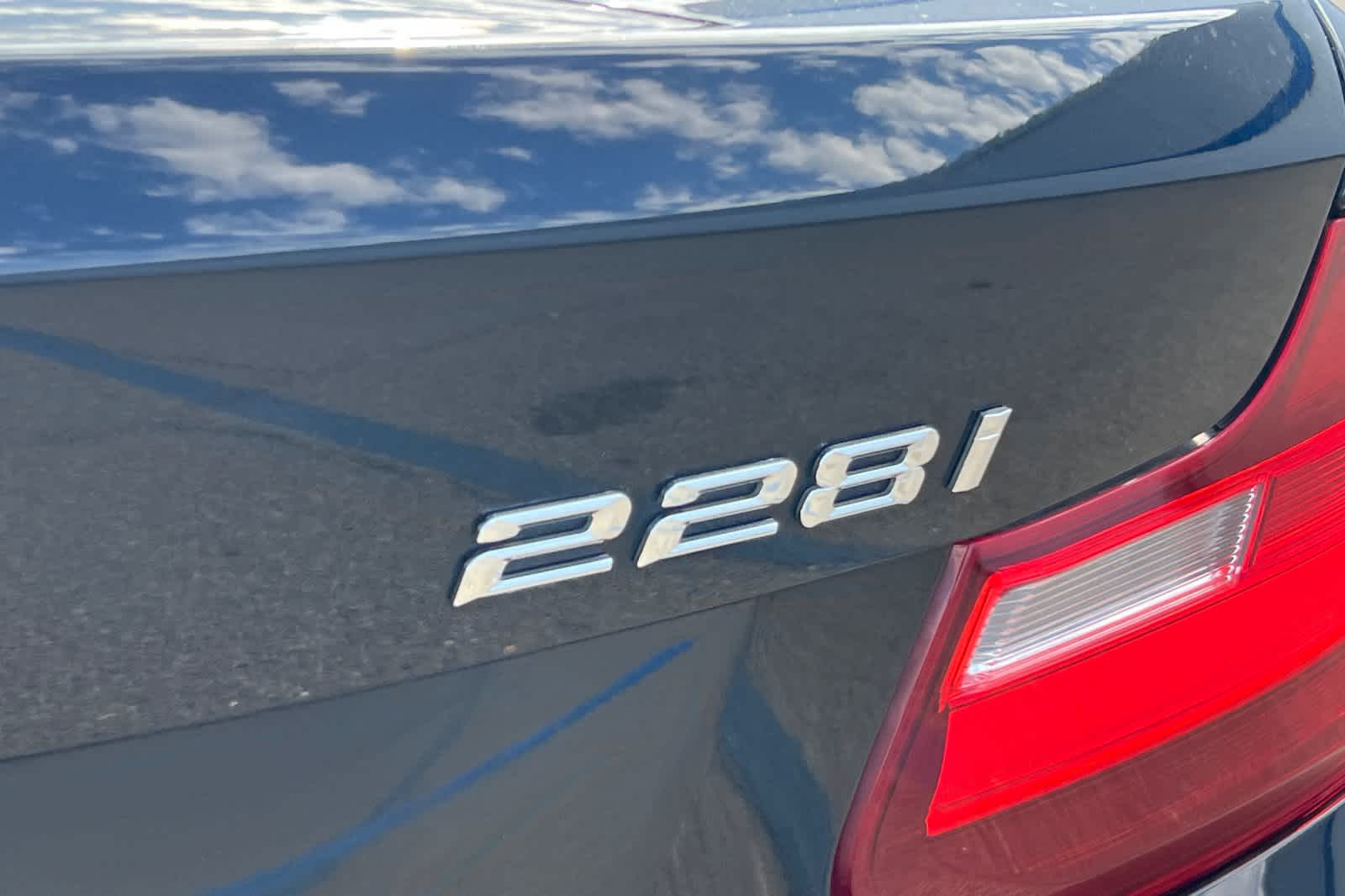 Thumbnail: 2014 BMW 2 Series - 7