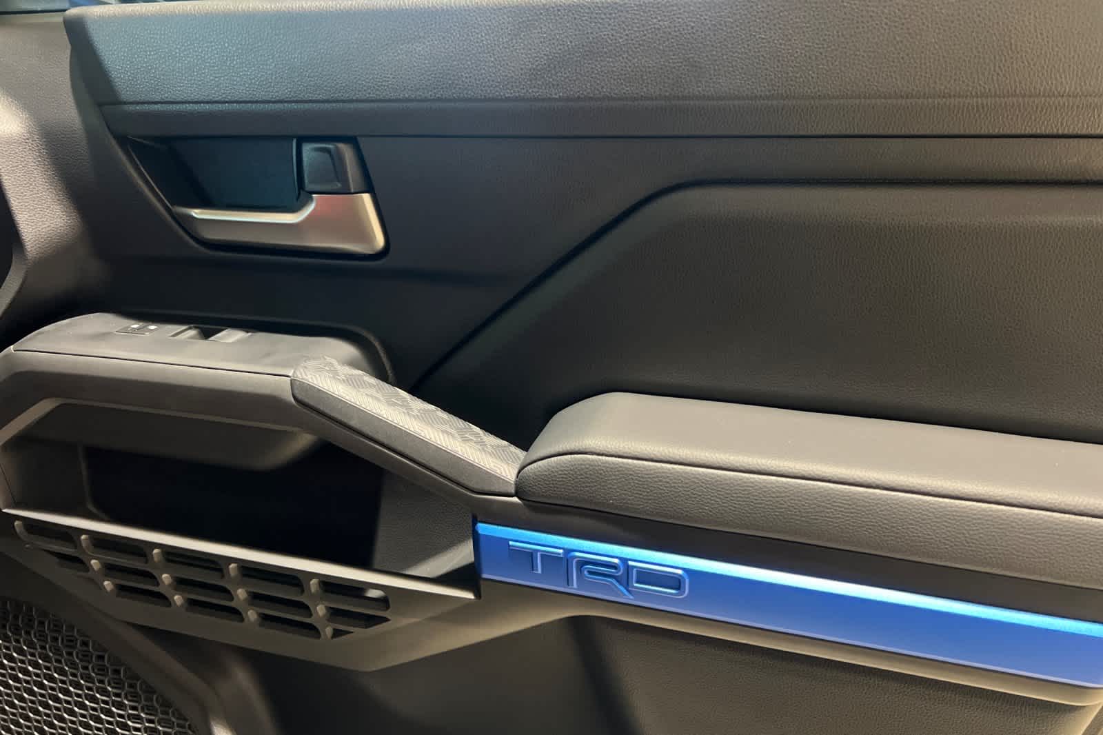 Thumbnail: 2025 Toyota Tacoma - 17