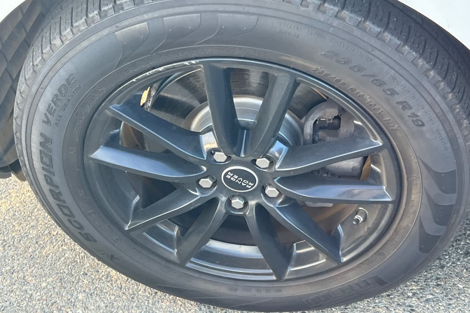 Thumbnail: 2017 Land Rover Range Rover Sport - 10