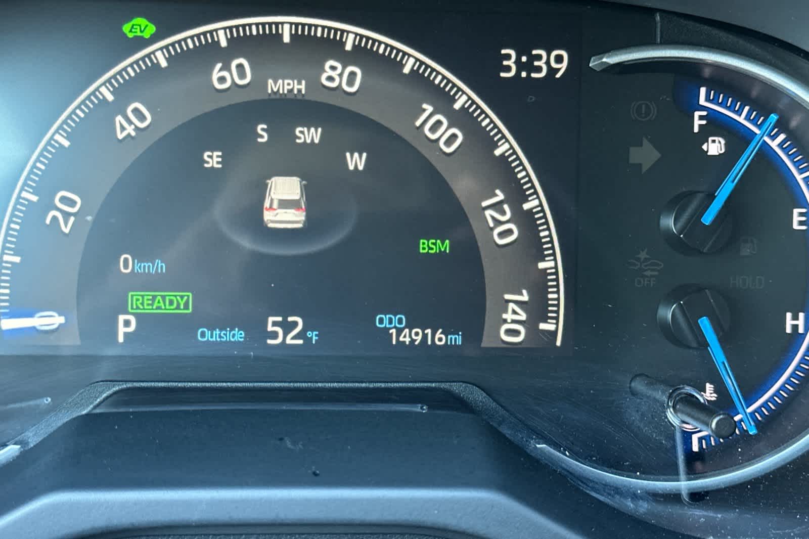 Thumbnail: 2025 Toyota RAV4 - 28