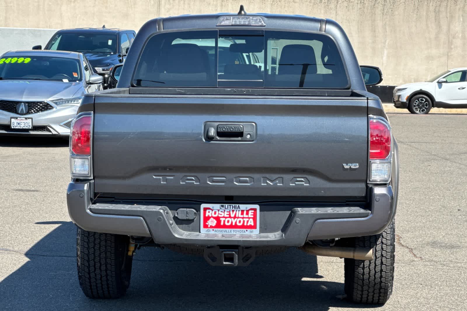 Thumbnail: 2023 Toyota Tacoma - 8