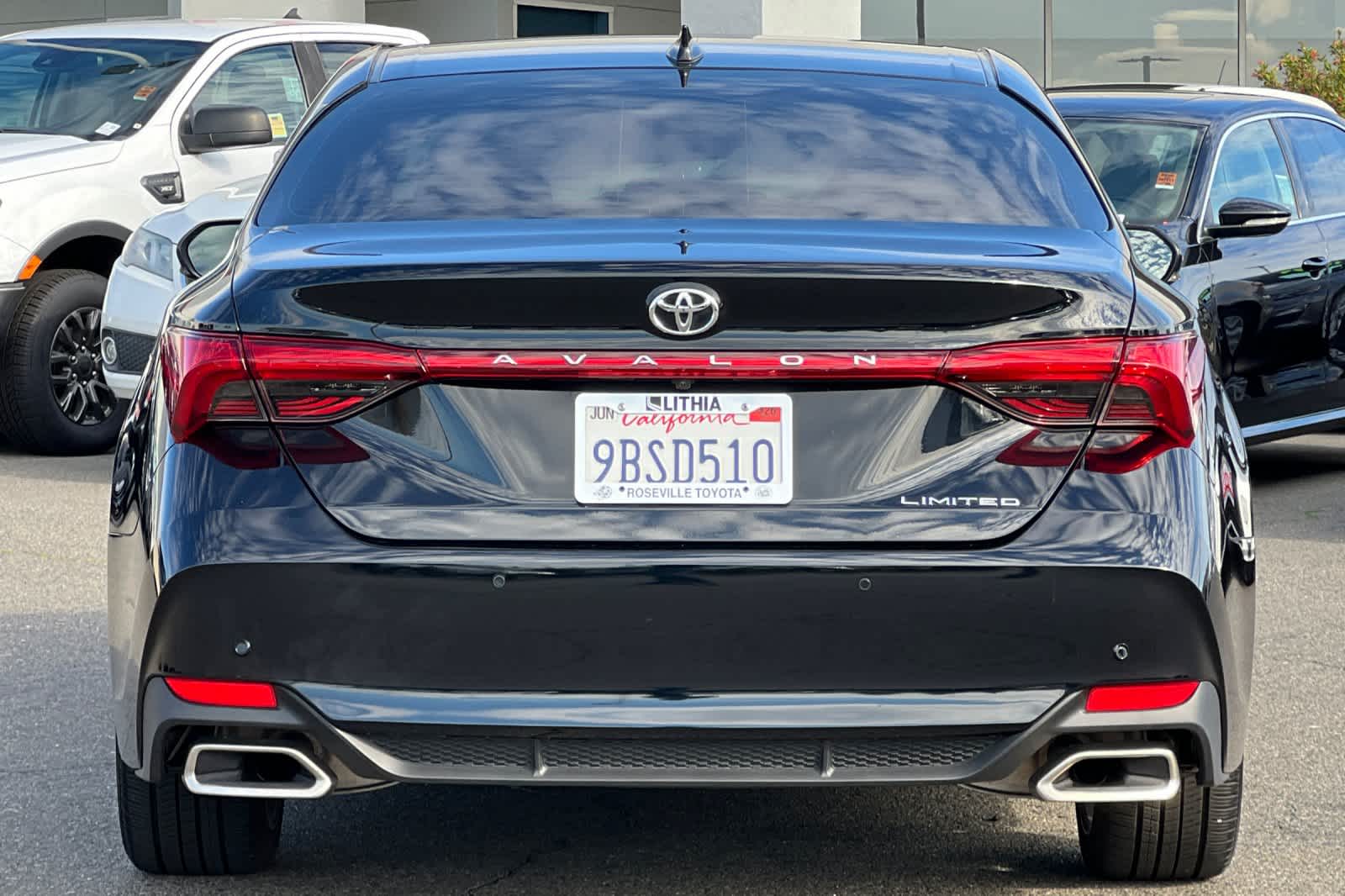 Thumbnail: 2022 Toyota Avalon - 8