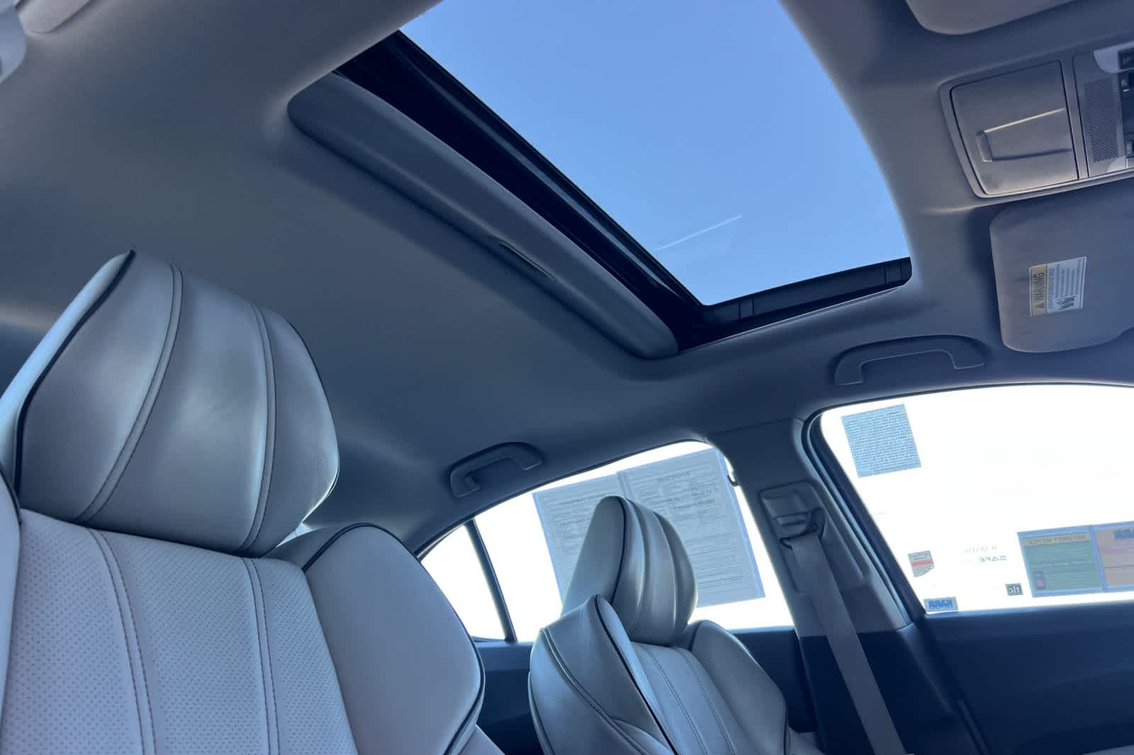 Thumbnail: 2018 Acura TLX - 17