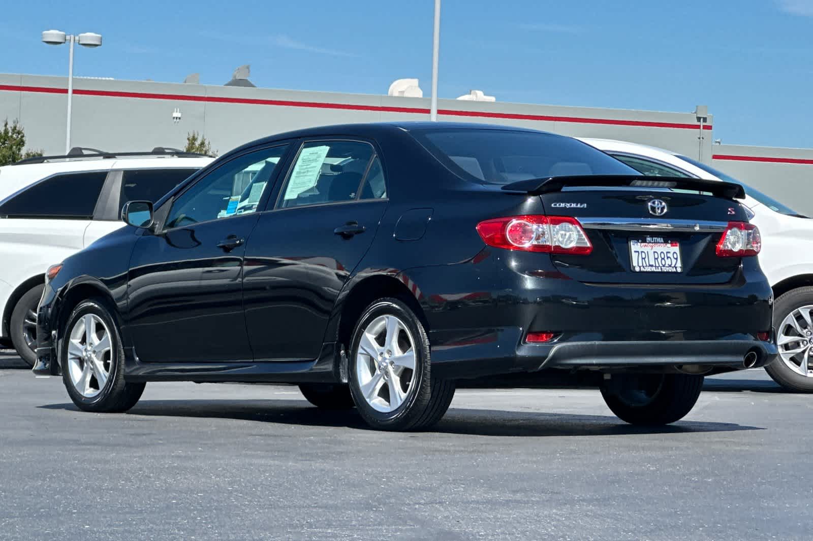 Thumbnail: 2011 Toyota Corolla - 7
