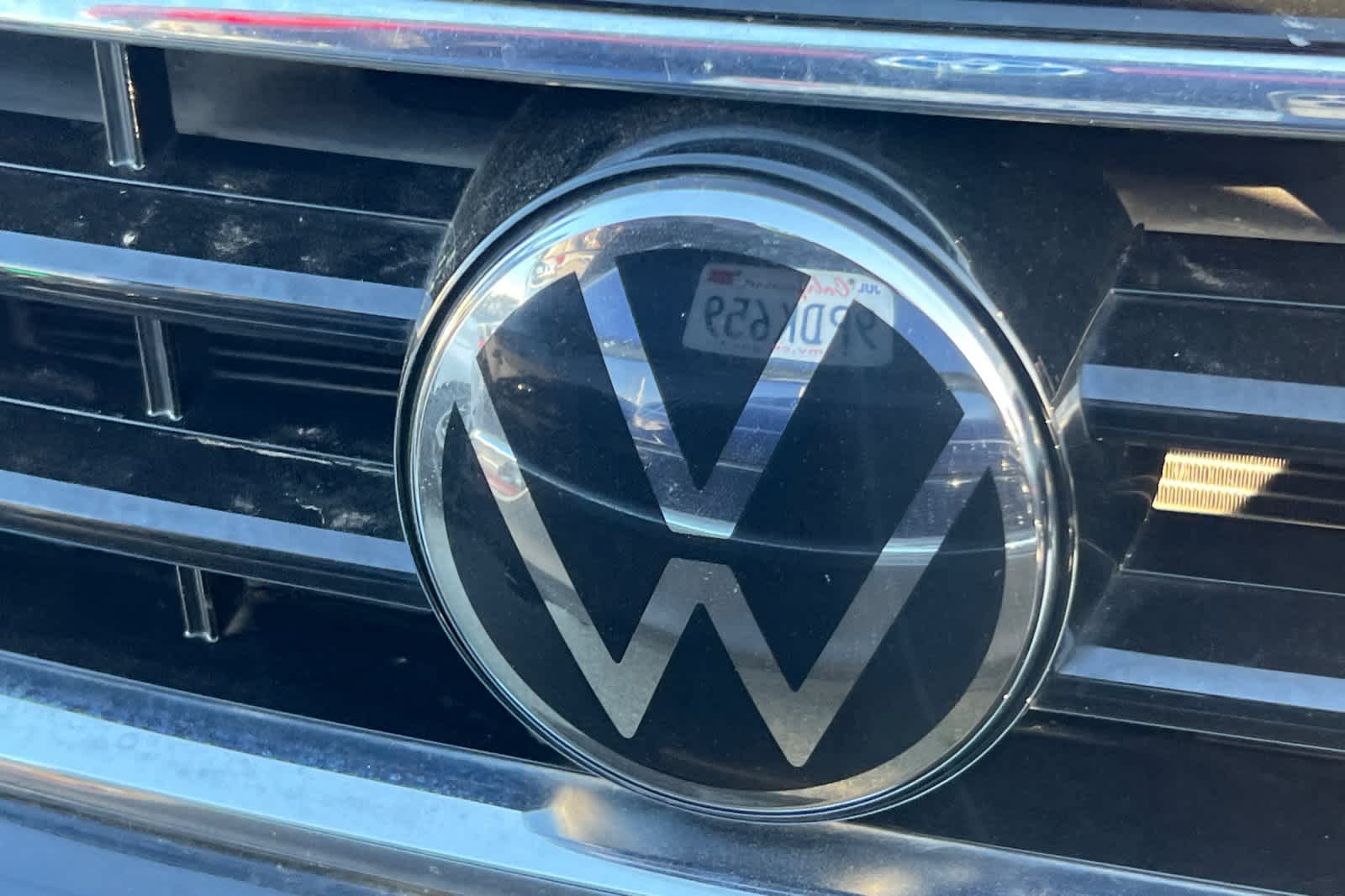 Thumbnail: 2022 Volkswagen Tiguan - 13