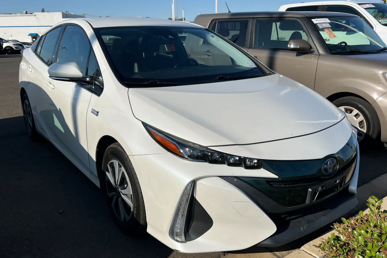 Thumbnail: 2018 Toyota Prius Prime - 3