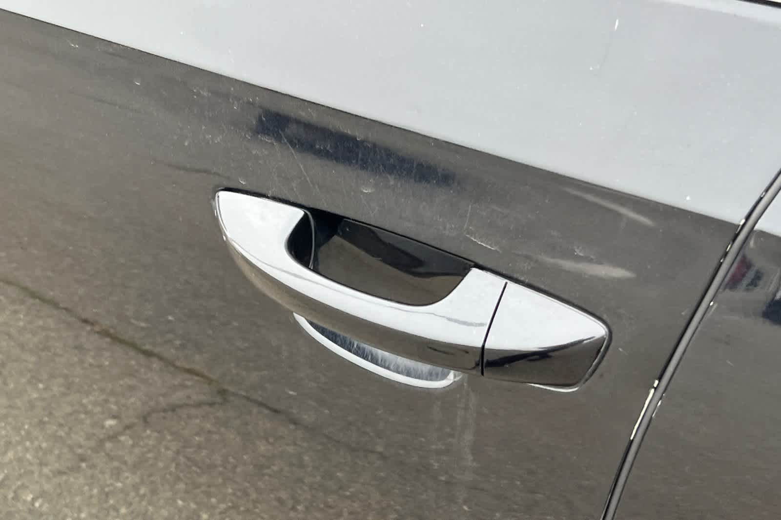 Thumbnail: 2018 Volkswagen Passat - 19