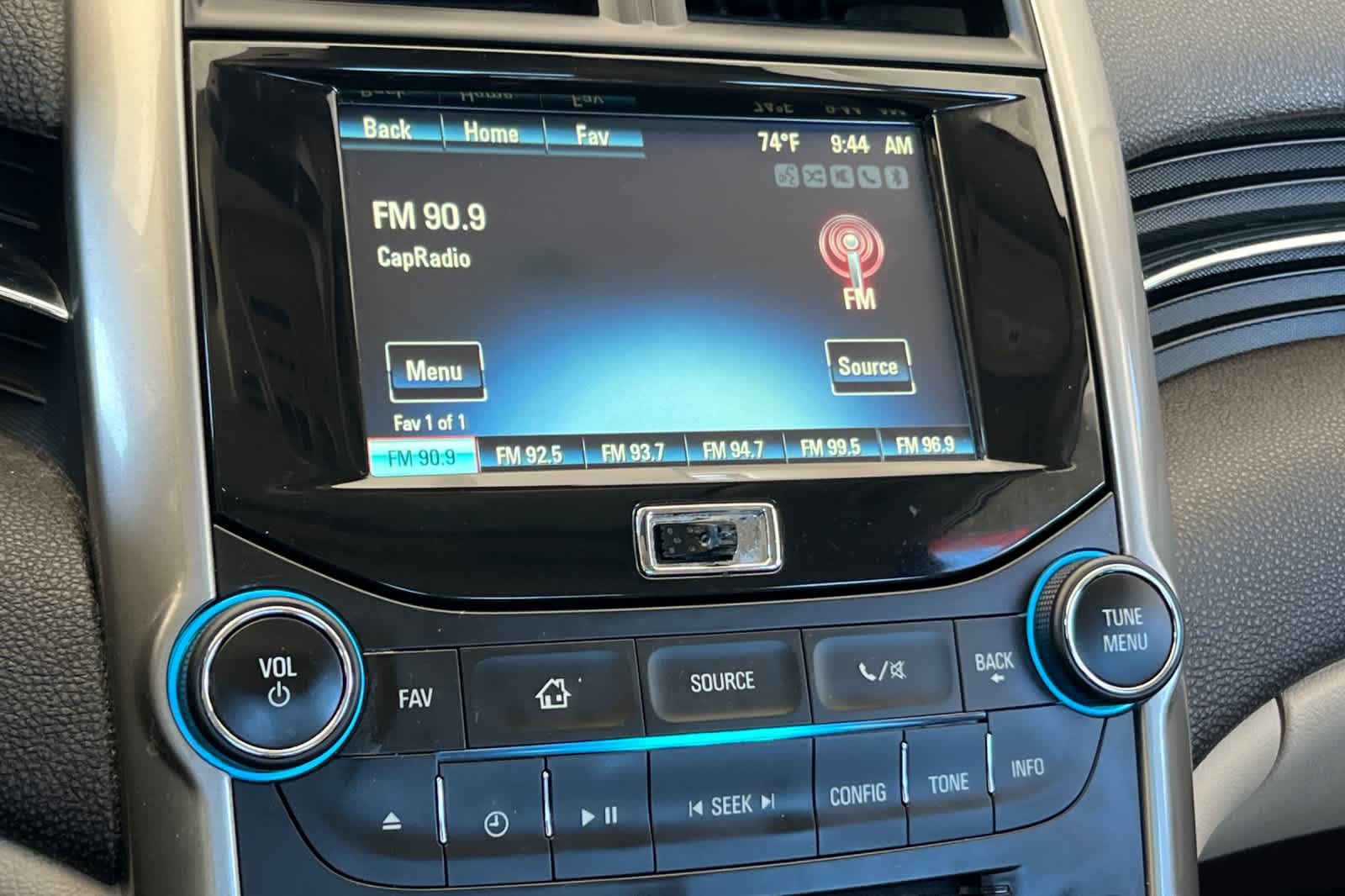 Thumbnail: 2014 Chevrolet Malibu - 18