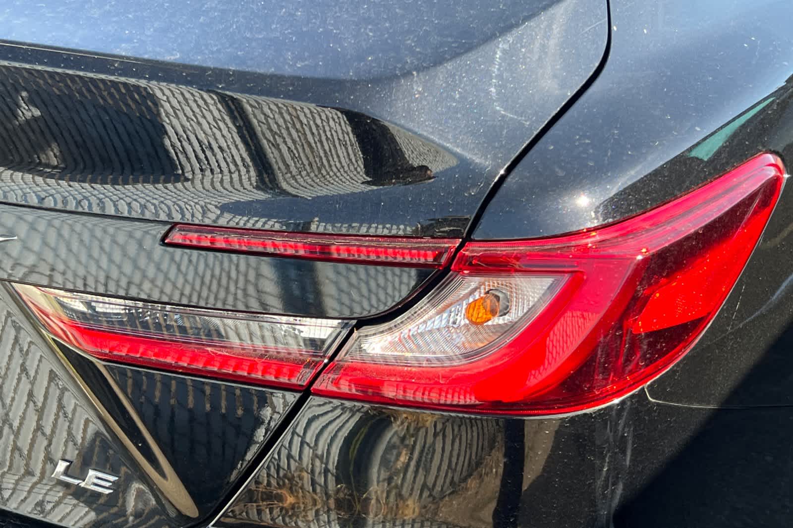 Thumbnail: 2025 Toyota Camry - 17