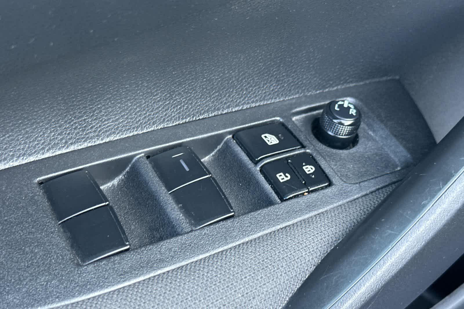 Thumbnail: 2022 Toyota Corolla - 13