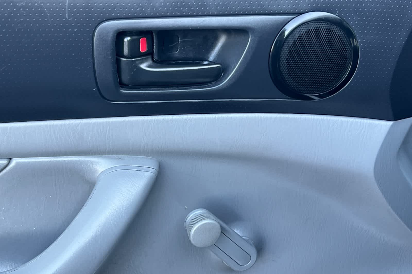 Thumbnail: 2014 Toyota Tacoma - 13