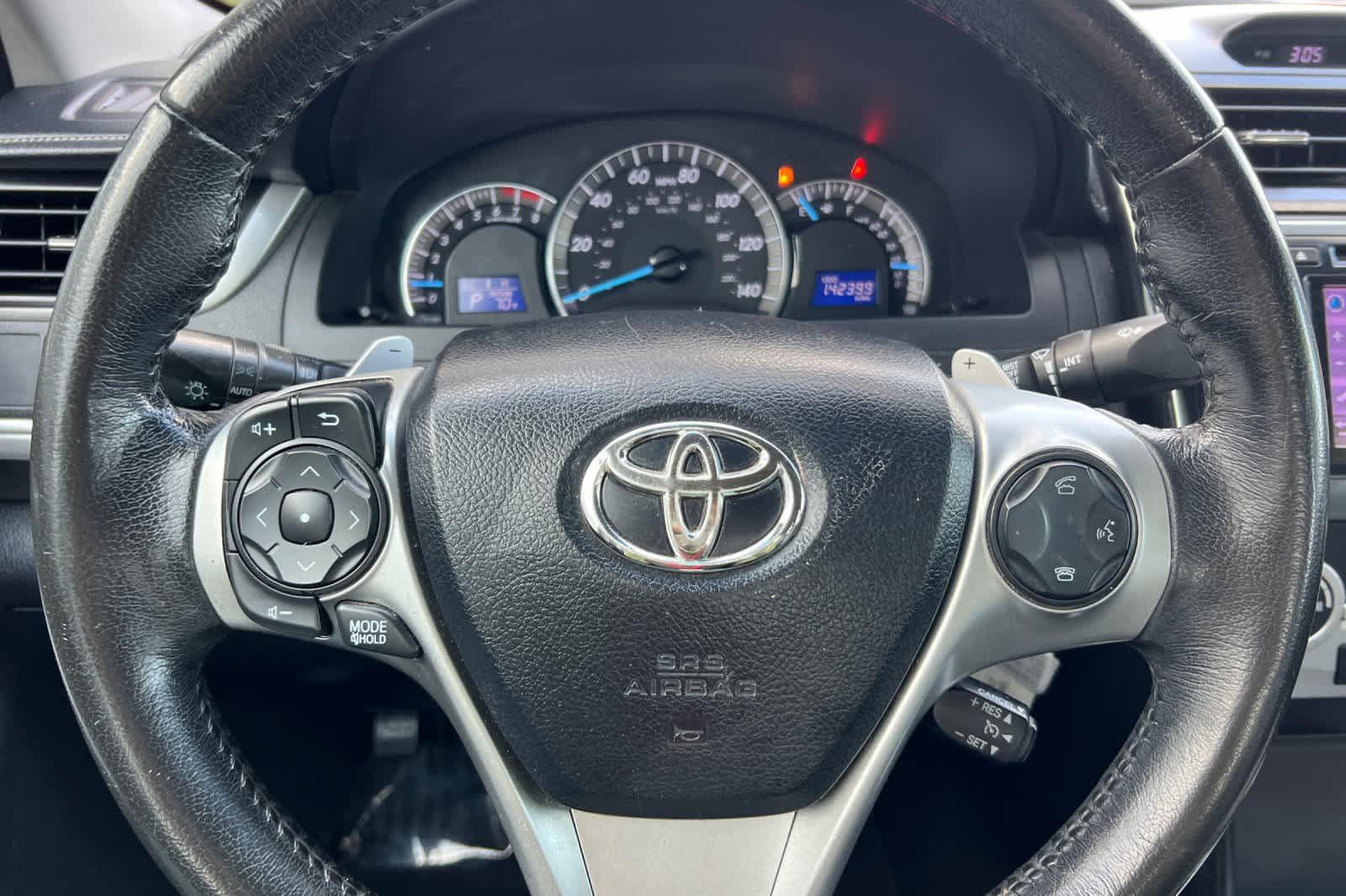 Thumbnail: 2012 Toyota Camry - 22