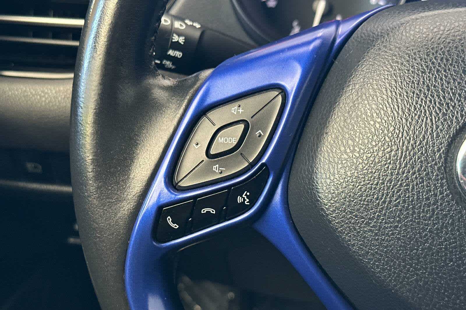 Thumbnail: 2020 Toyota C-HR - 25