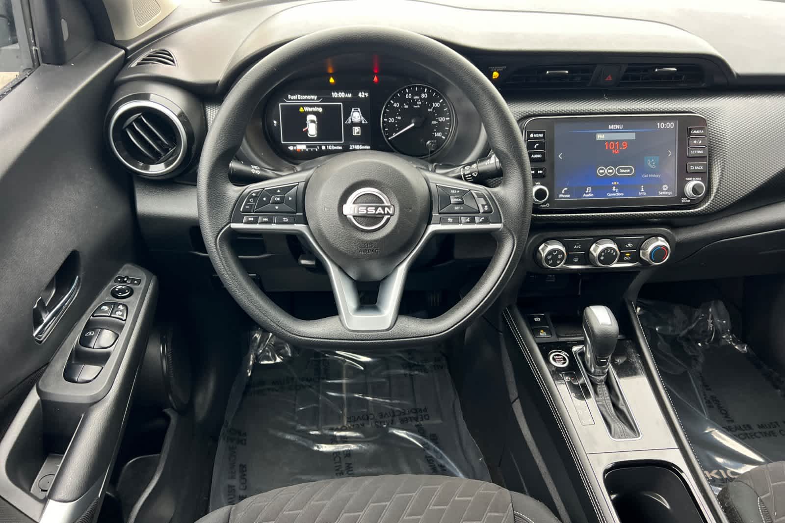 Thumbnail: 2023 Nissan Kicks - 14