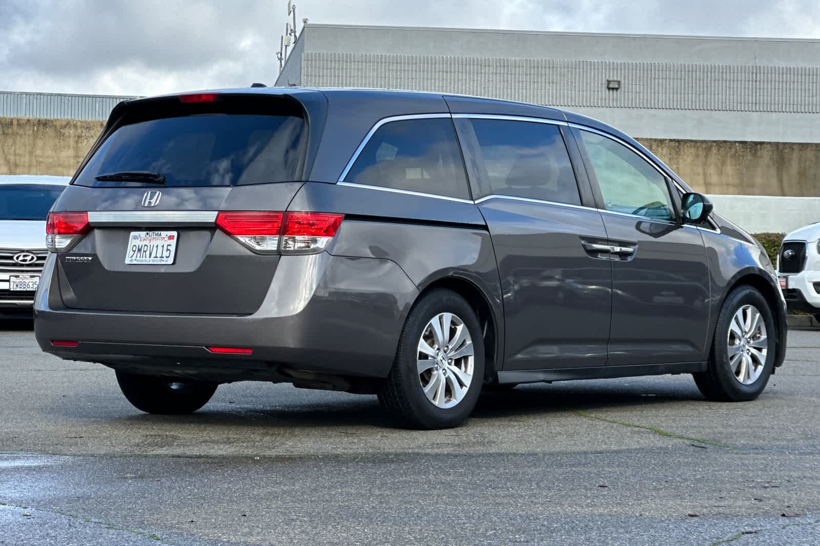 Thumbnail: 2016 Honda Odyssey - 2