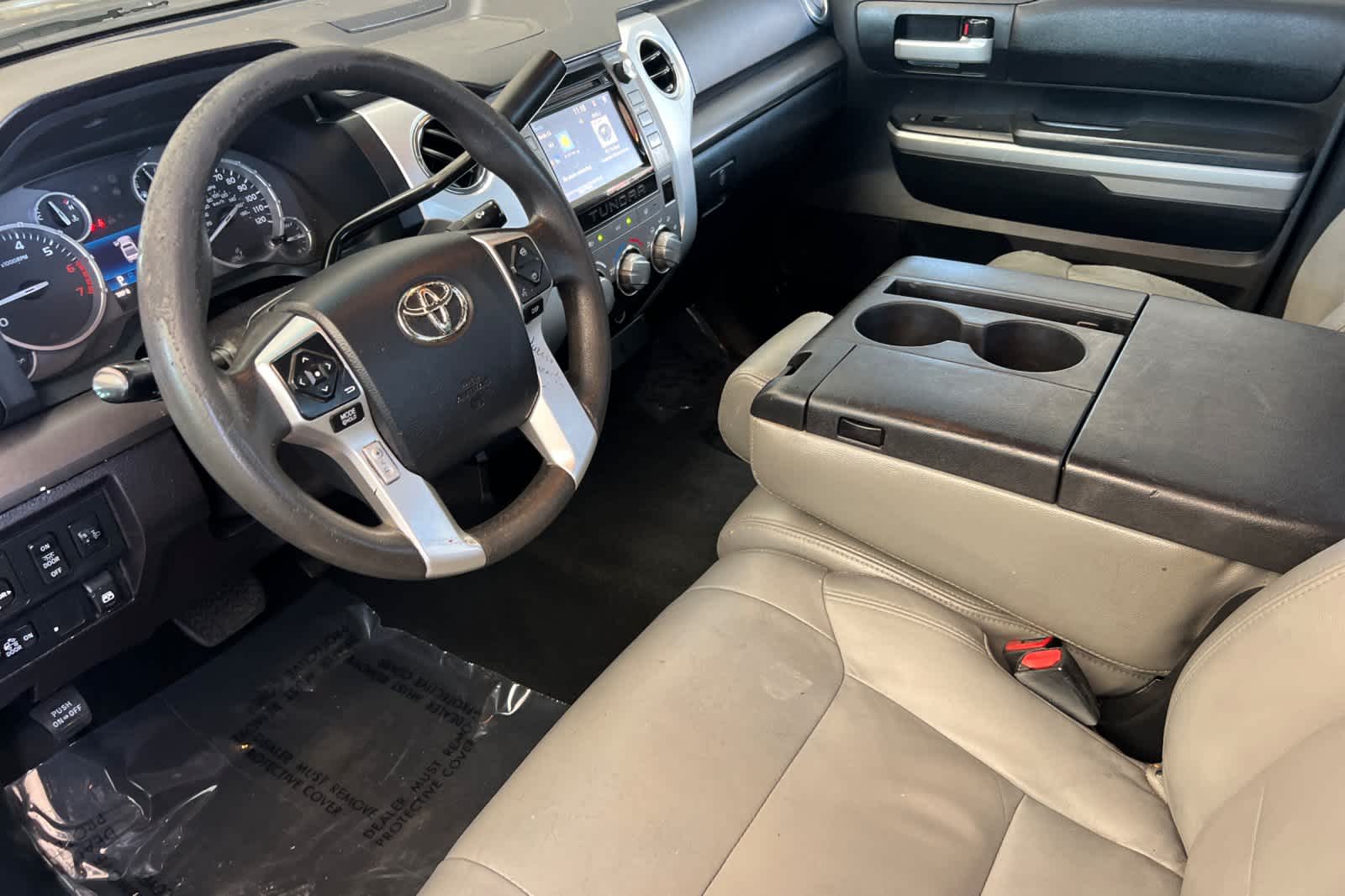 Thumbnail: 2014 Toyota Tundra - 11