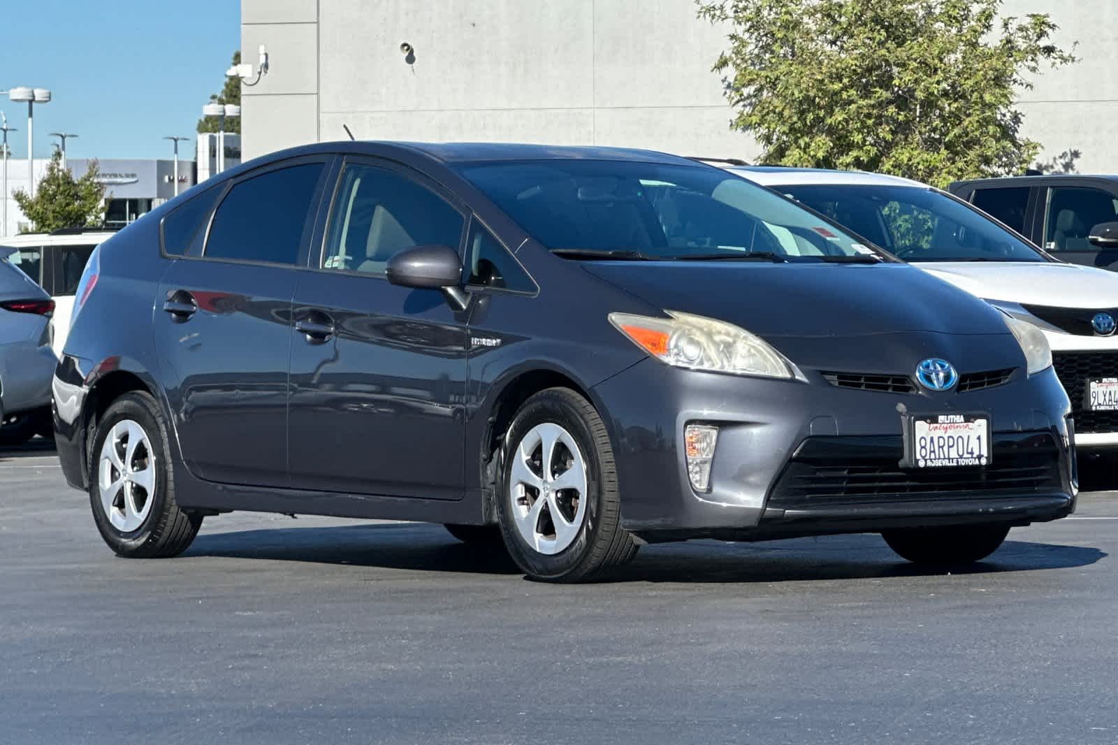 Thumbnail: 2014 Toyota Prius - 5