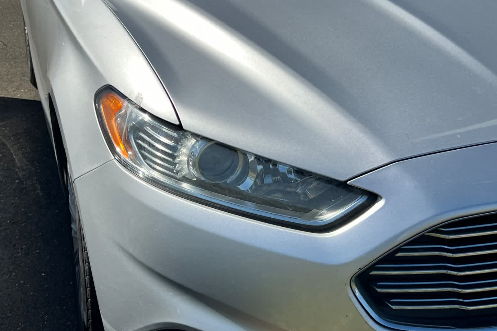 Thumbnail: 2016 Ford Fusion - 14