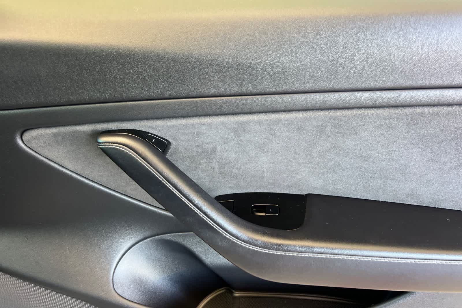Thumbnail: 2018 Tesla Model 3 - 18
