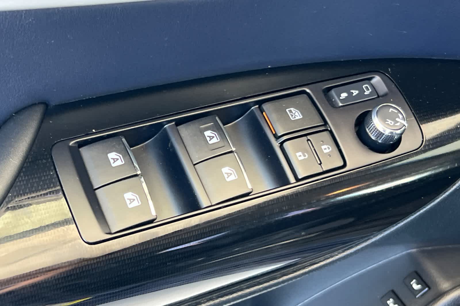 Thumbnail: 2018 Toyota Mirai - 13