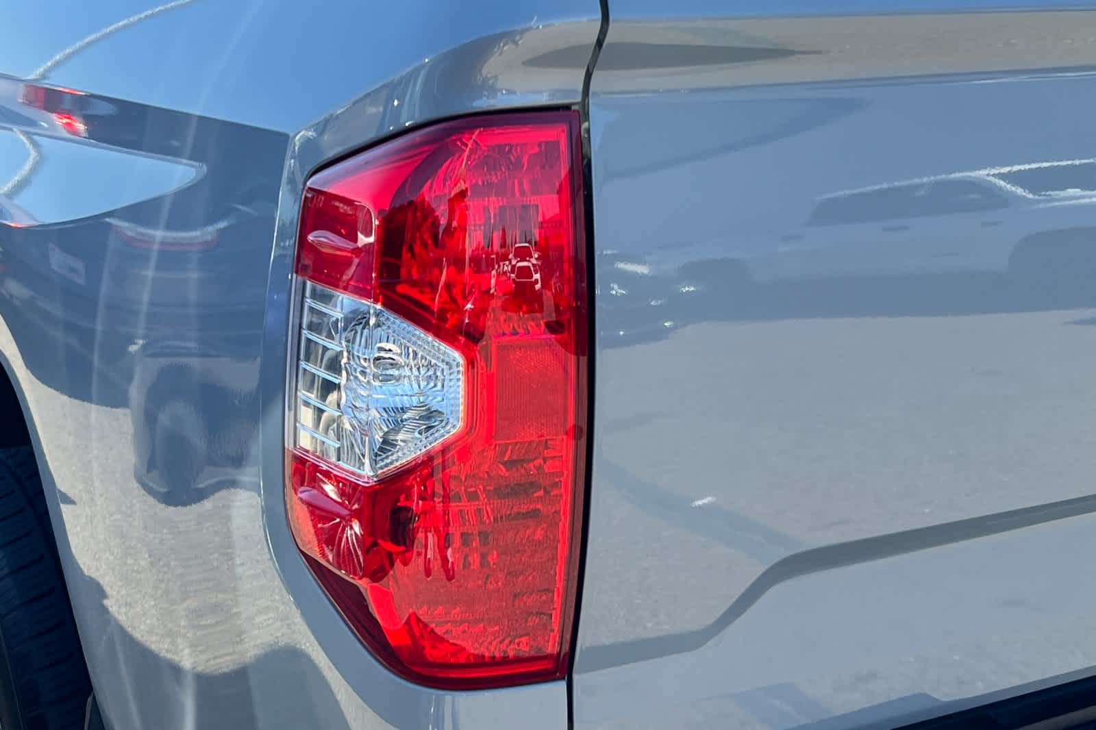Thumbnail: 2021 Toyota Tundra - 15