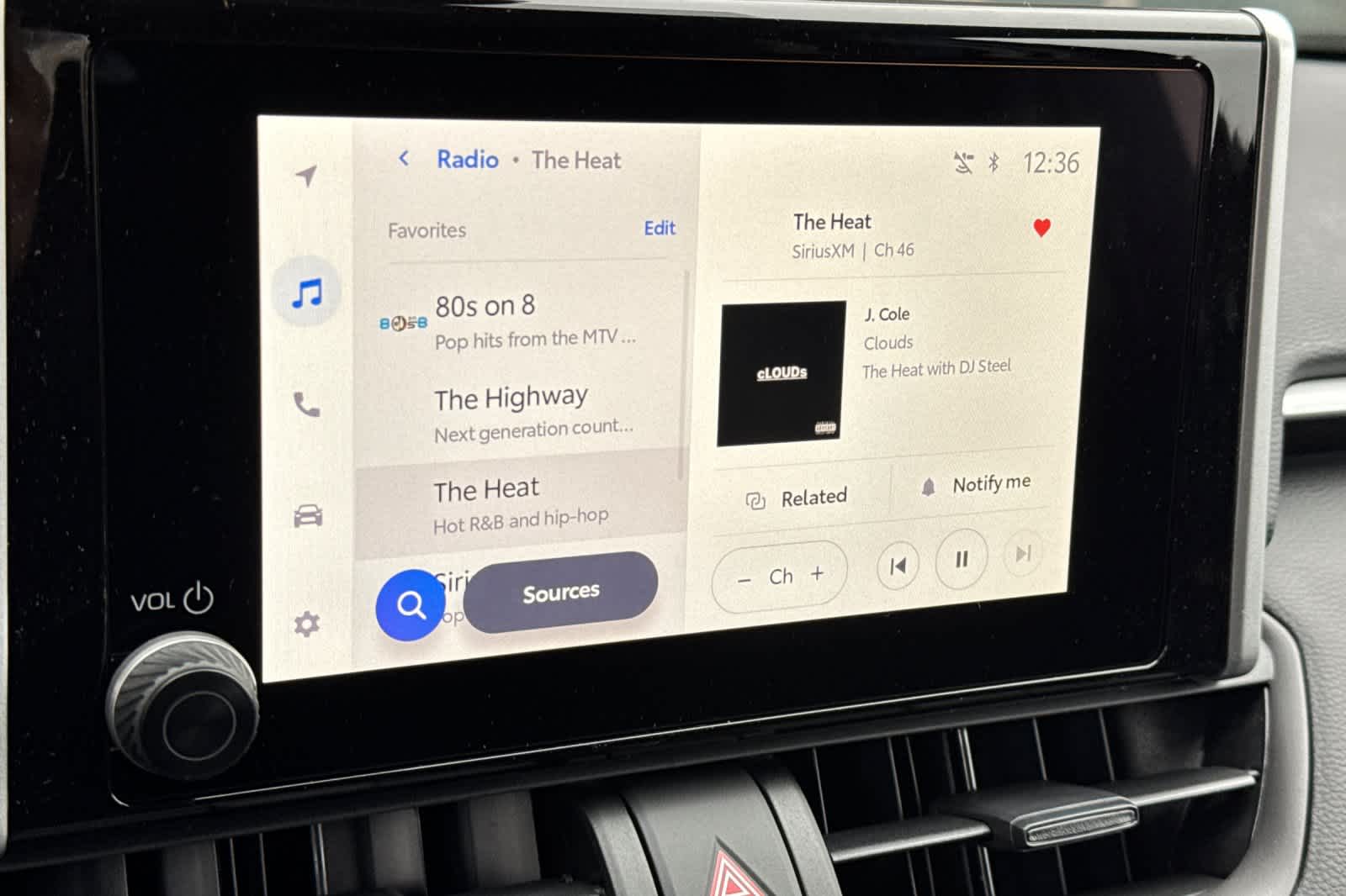 Thumbnail: 2025 Toyota RAV4 - 19