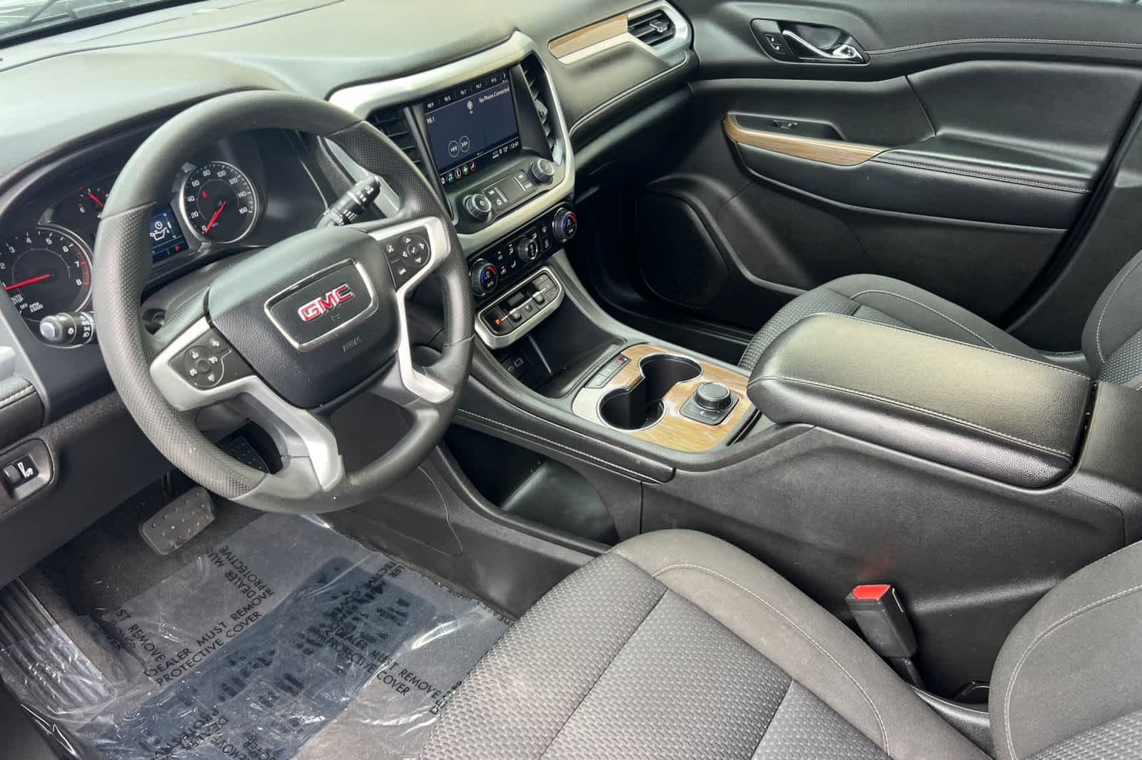 Thumbnail: 2023 GMC Acadia - 11
