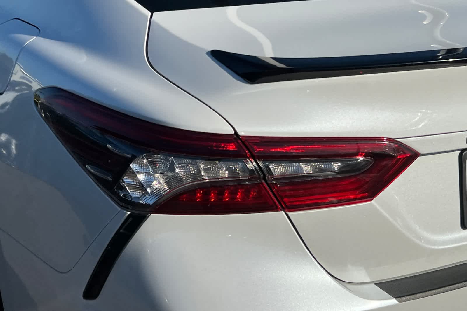 Thumbnail: 2022 Toyota Camry - 20