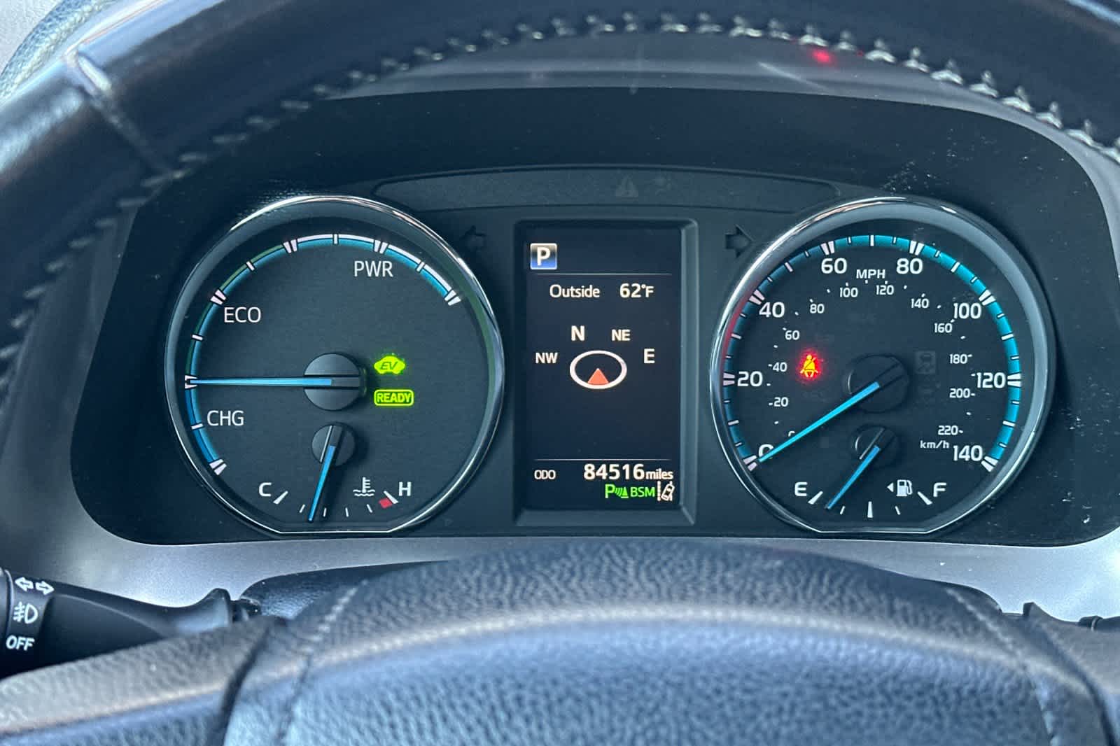 Thumbnail: 2018 Toyota RAV4 - 28