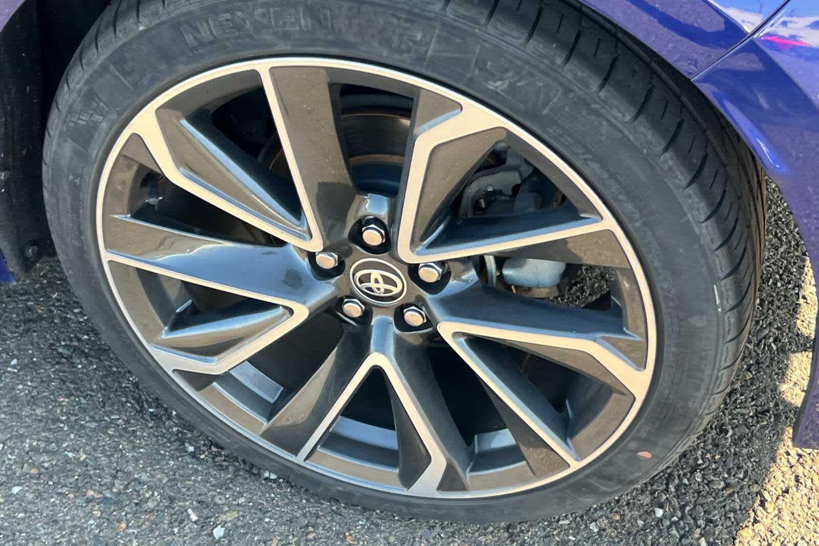 Thumbnail: 2020 Toyota Corolla - 18