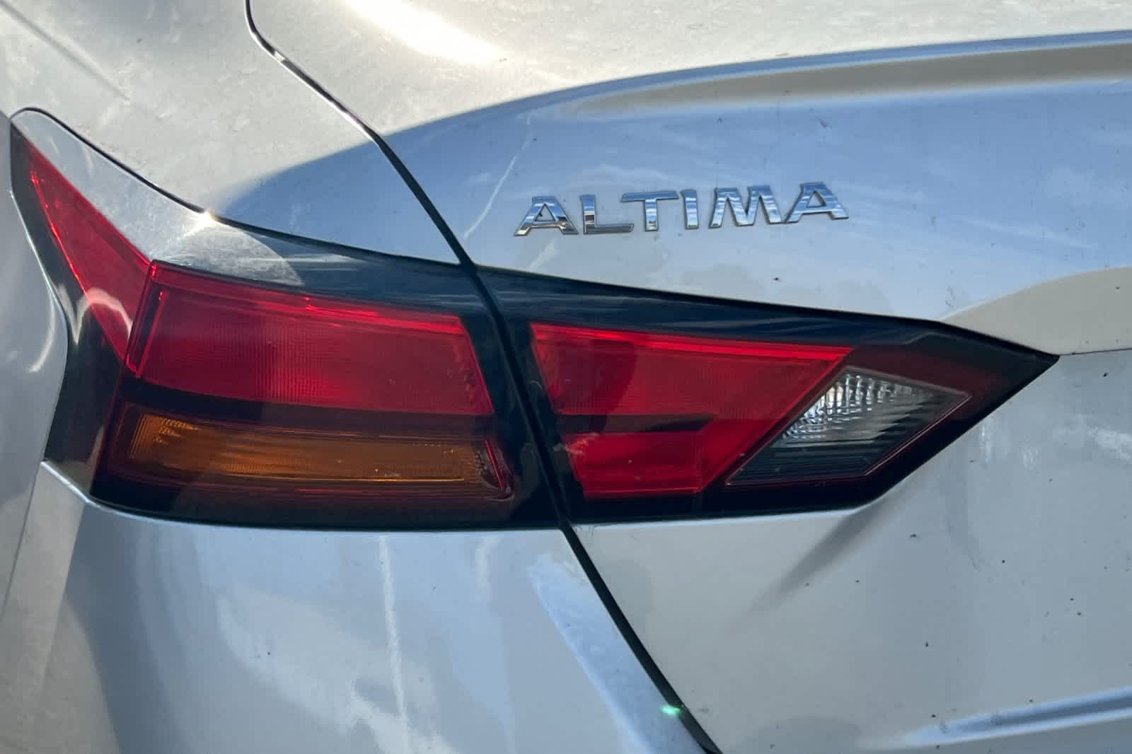 Thumbnail: 2022 Nissan Altima - 14