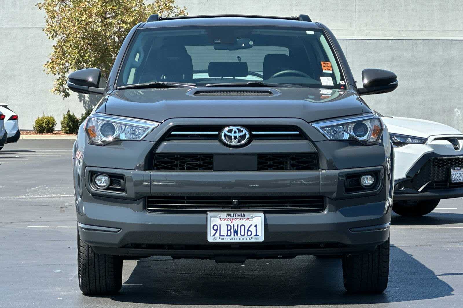 Thumbnail: 2024 Toyota 4Runner - 10
