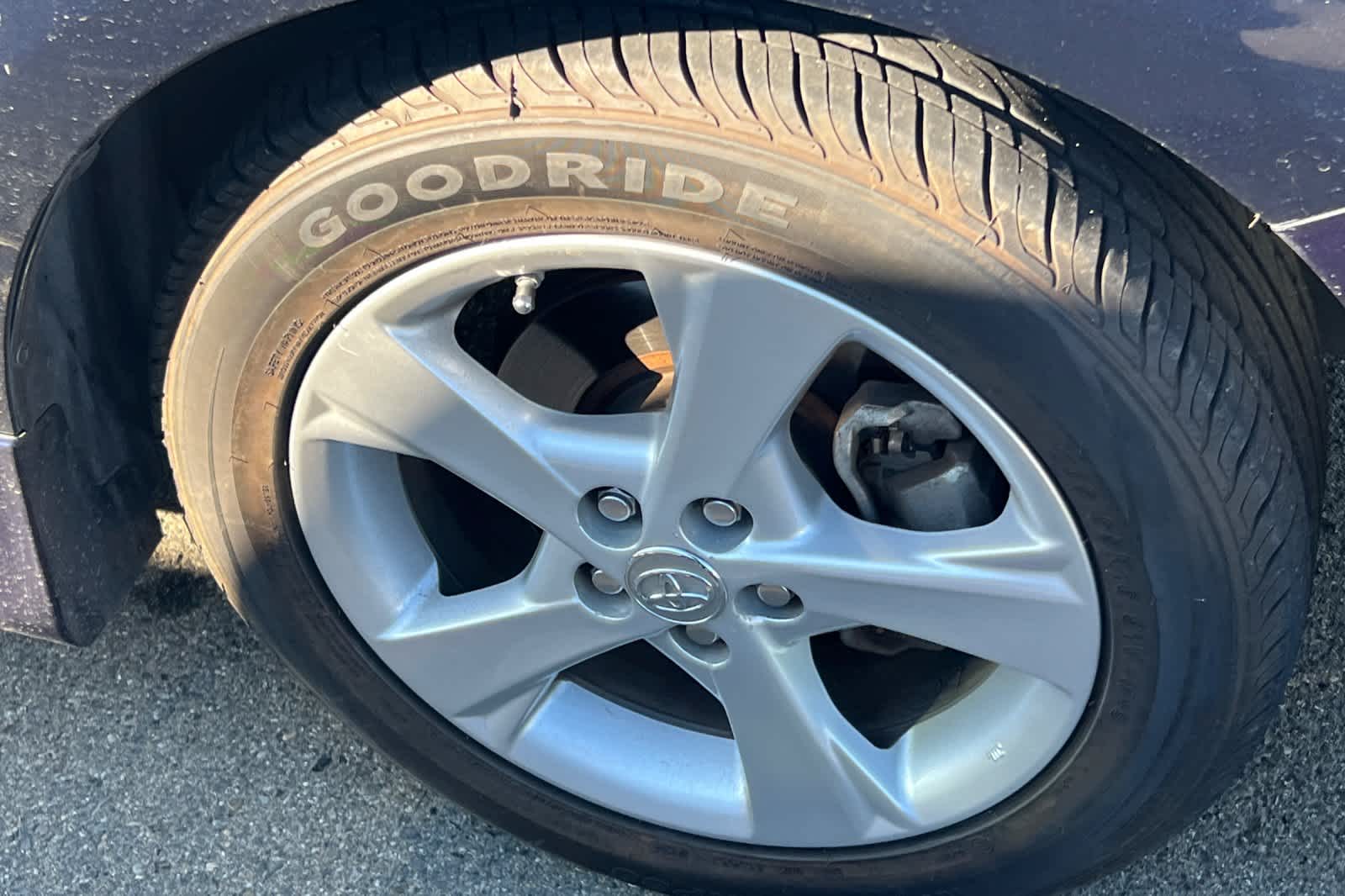 Thumbnail: 2013 Toyota Corolla - 12