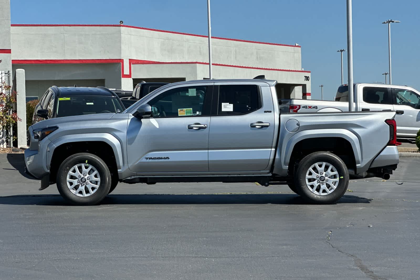 Thumbnail: 2025 Toyota Tacoma - 5