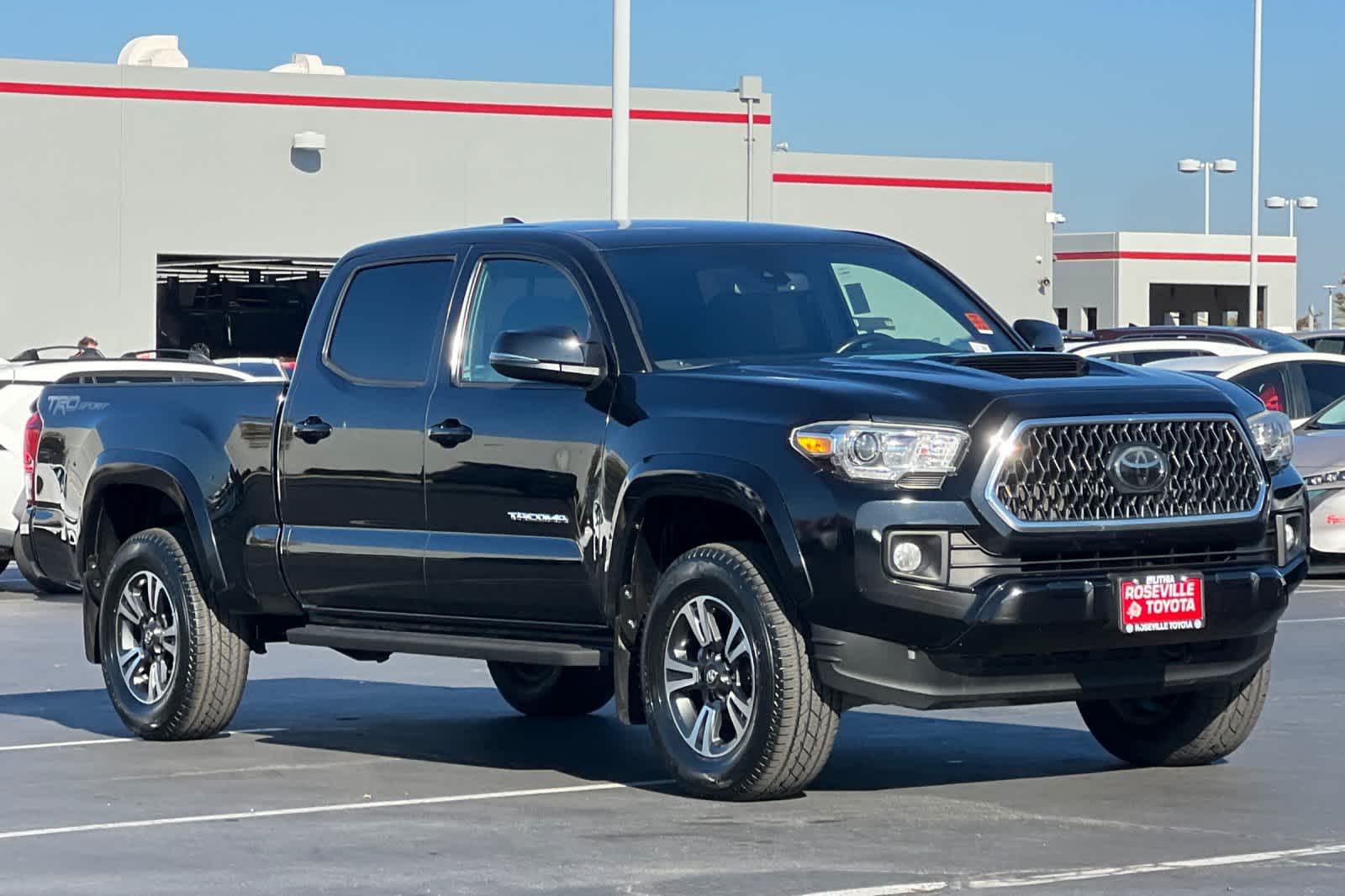 Thumbnail: 2018 Toyota Tacoma - 5