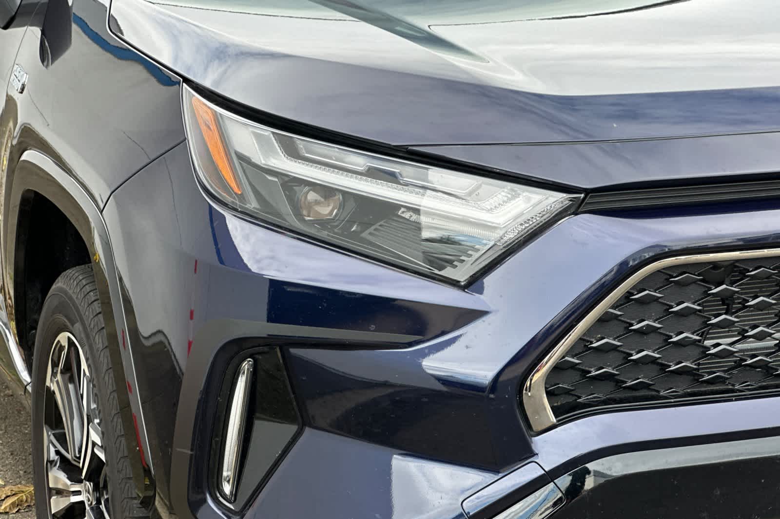 Thumbnail: 2024 Toyota RAV4 - 9