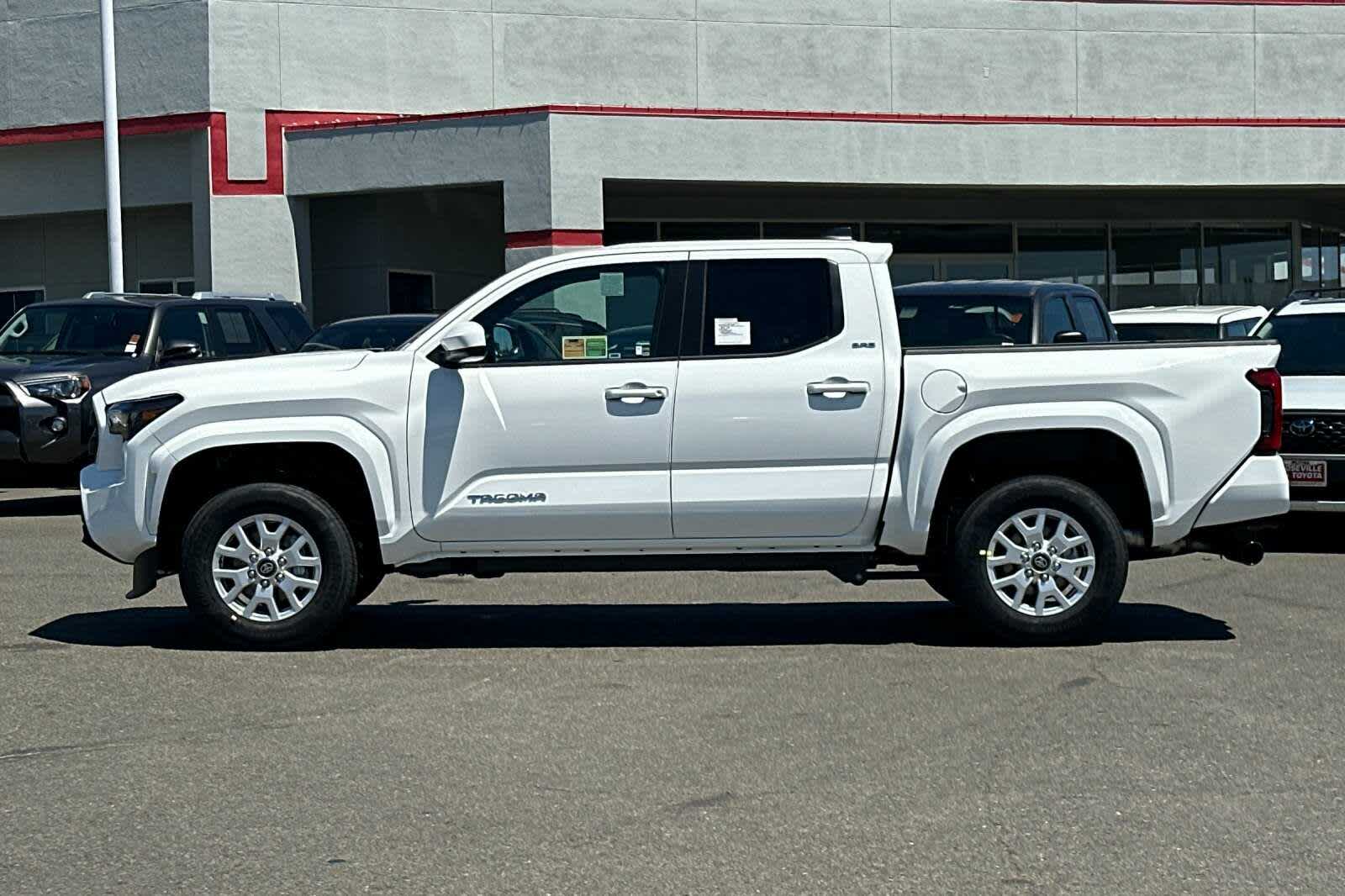 Thumbnail: 2025 Toyota Tacoma - 5