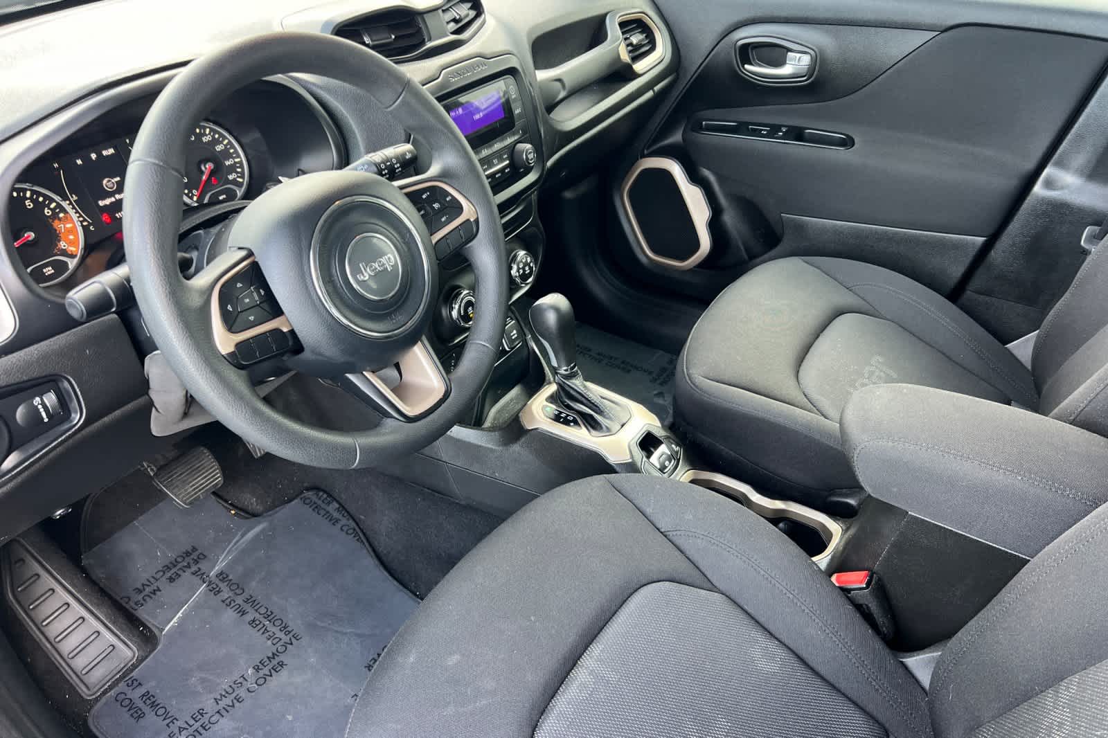 Thumbnail: 2017 Jeep Renegade - 11