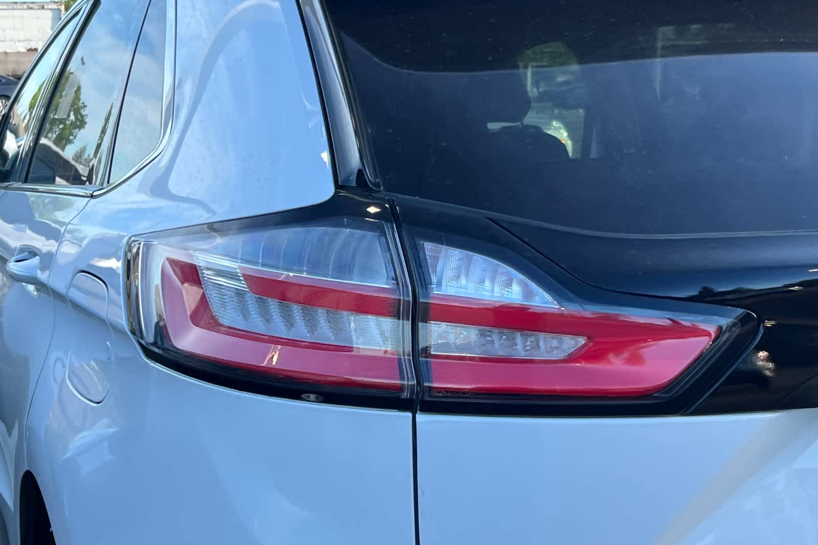 Thumbnail: 2022 Ford Edge - 20