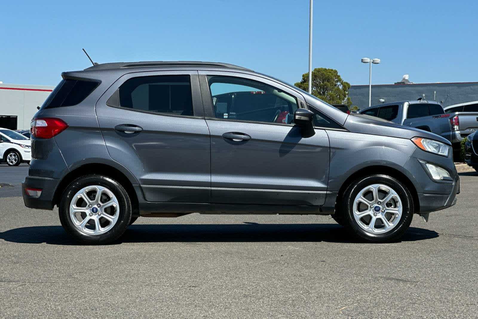 Thumbnail: 2020 Ford EcoSport - 6