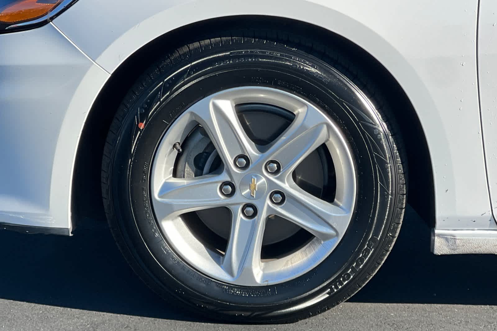 Thumbnail: 2024 Chevrolet Malibu - 27