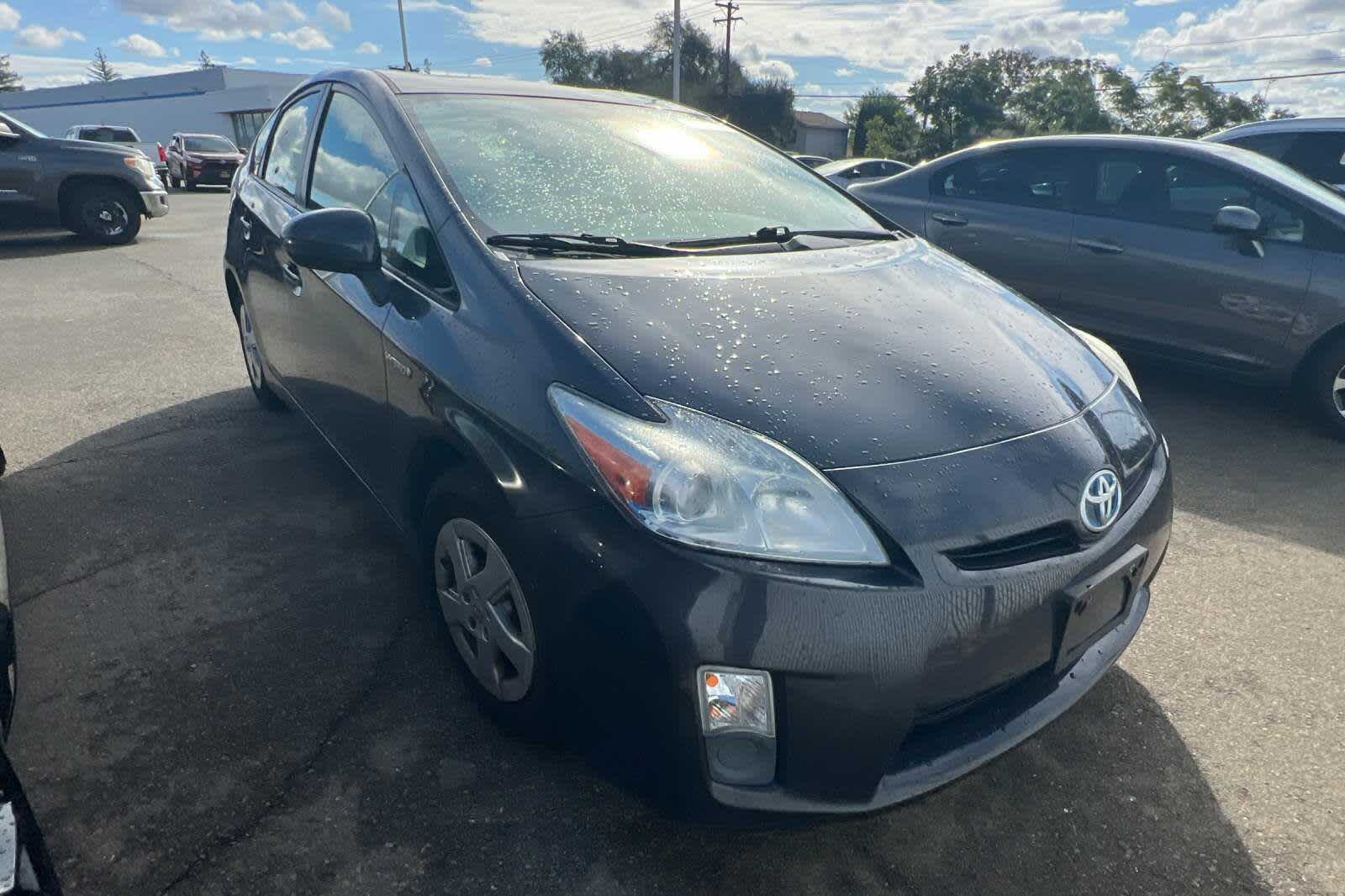 Thumbnail: 2011 Toyota Prius - 3